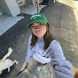 Meet your Posher, Molly